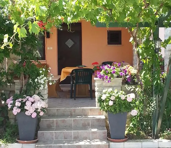 Santa Barbara * Biograd Na Moru