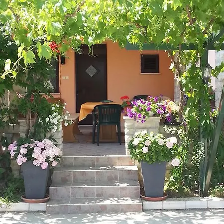 Santa Barbara * Biograd Na Moru
