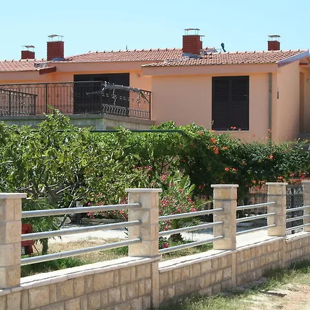 Santa Barbara Biograd Na Moru