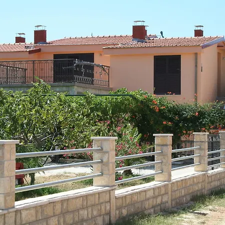 Santa Barbara Biograd Na Moru